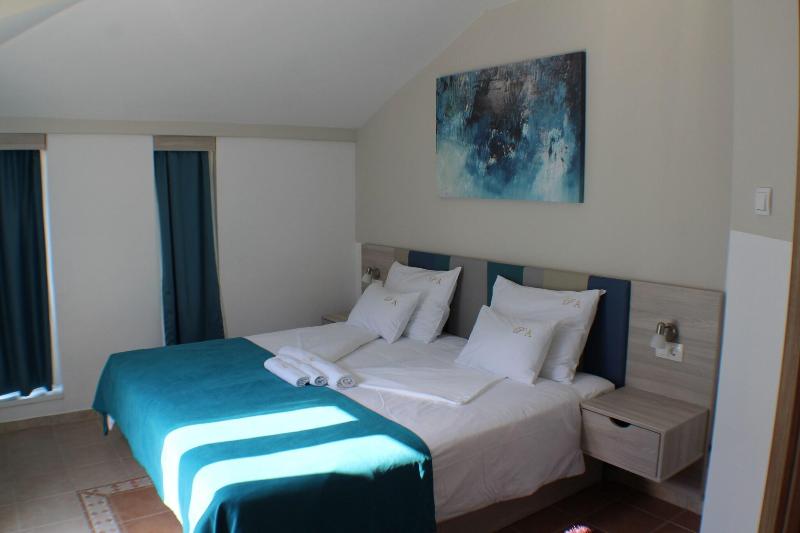 cheap resort hotels  to Spend holiday with family