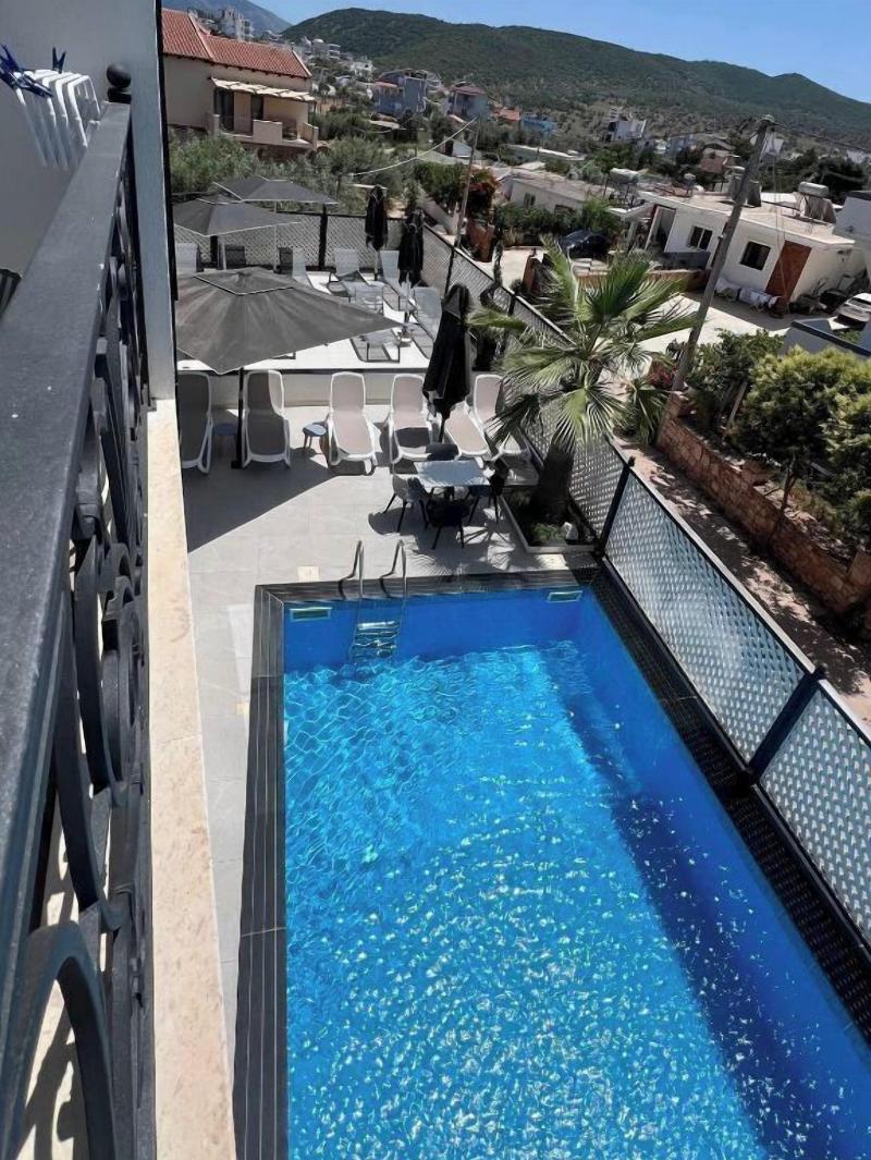 cheap resort hotels  to Spend holiday with family