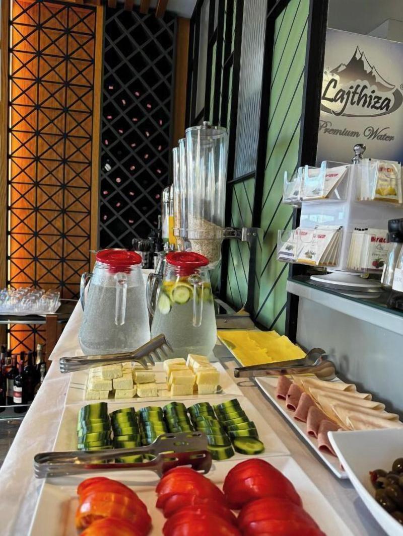 cheap resort hotels  to Spend holiday with family