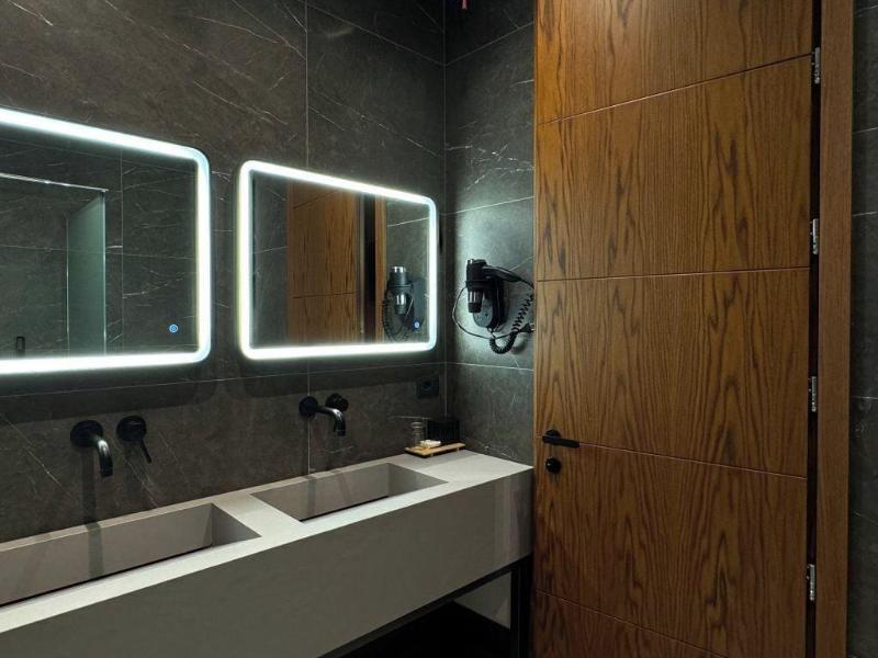 cheap resort hotels  to Spend holiday with family