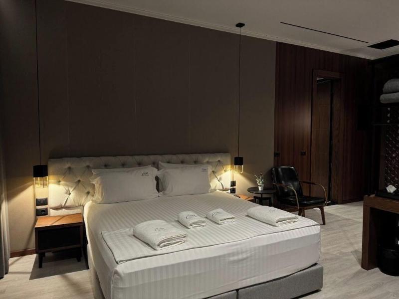 cheap resort hotels  to Spend holiday with family