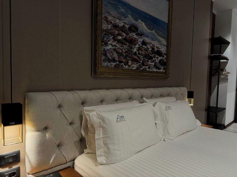 cheap resort hotels  to Spend holiday with family