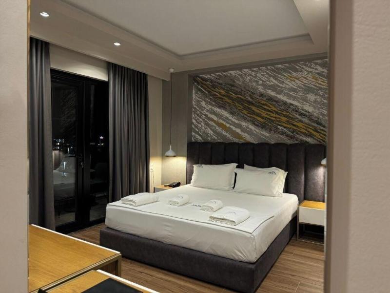 cheap resort hotels  to Spend holiday with family