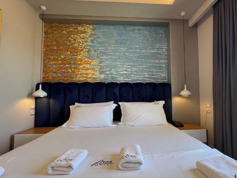 cheap resort hotels  to Spend holiday with family