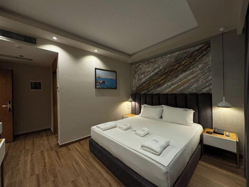 cheap resort hotels  to Spend holiday with family