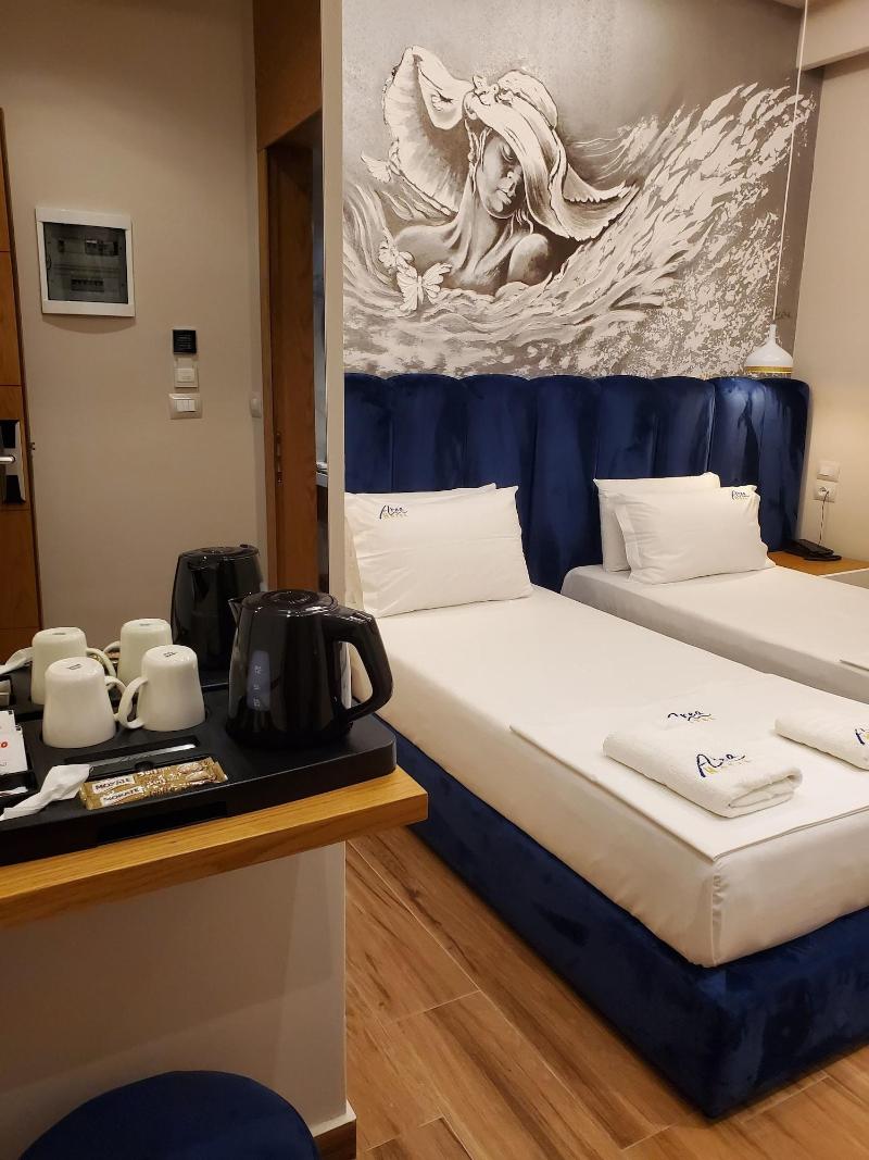 cheap resort hotels  to Spend holiday with family