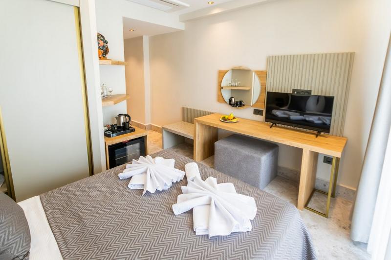 cheap resort hotels  to Spend holiday with family