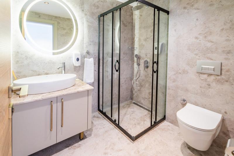 cheap resort hotels  to Spend holiday with family