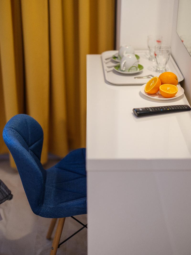 Room SGL.SU