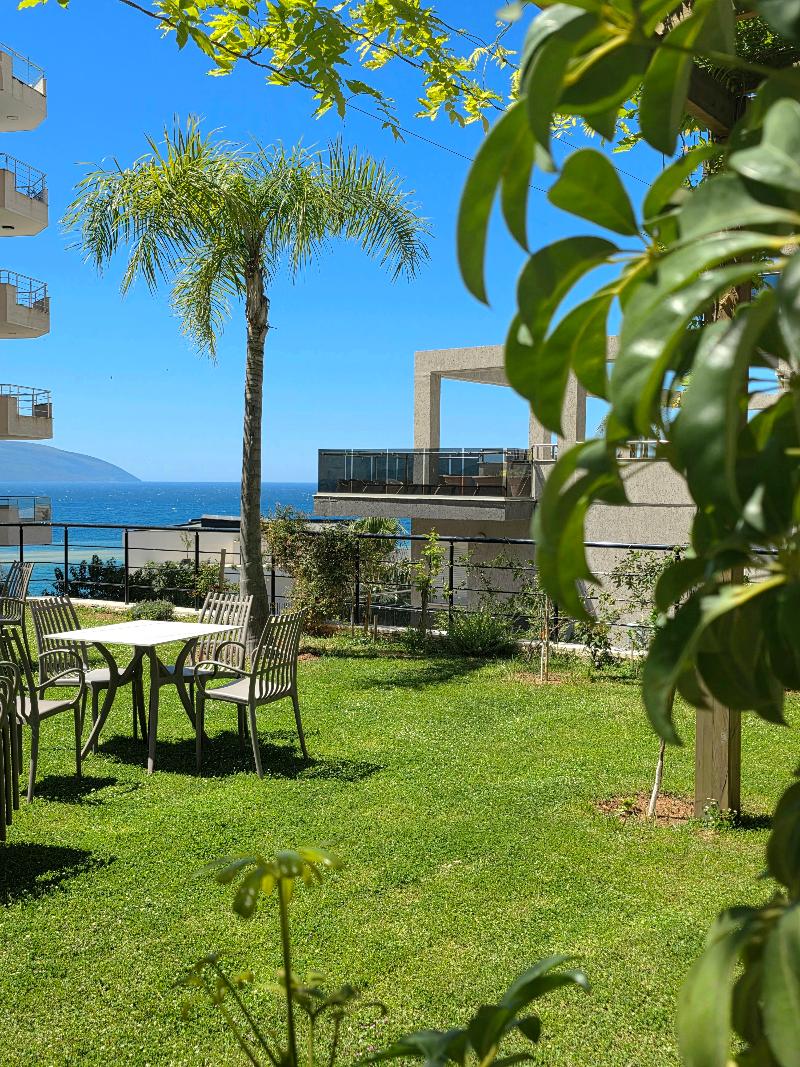 cheap resort hotels  to Spend holiday with family