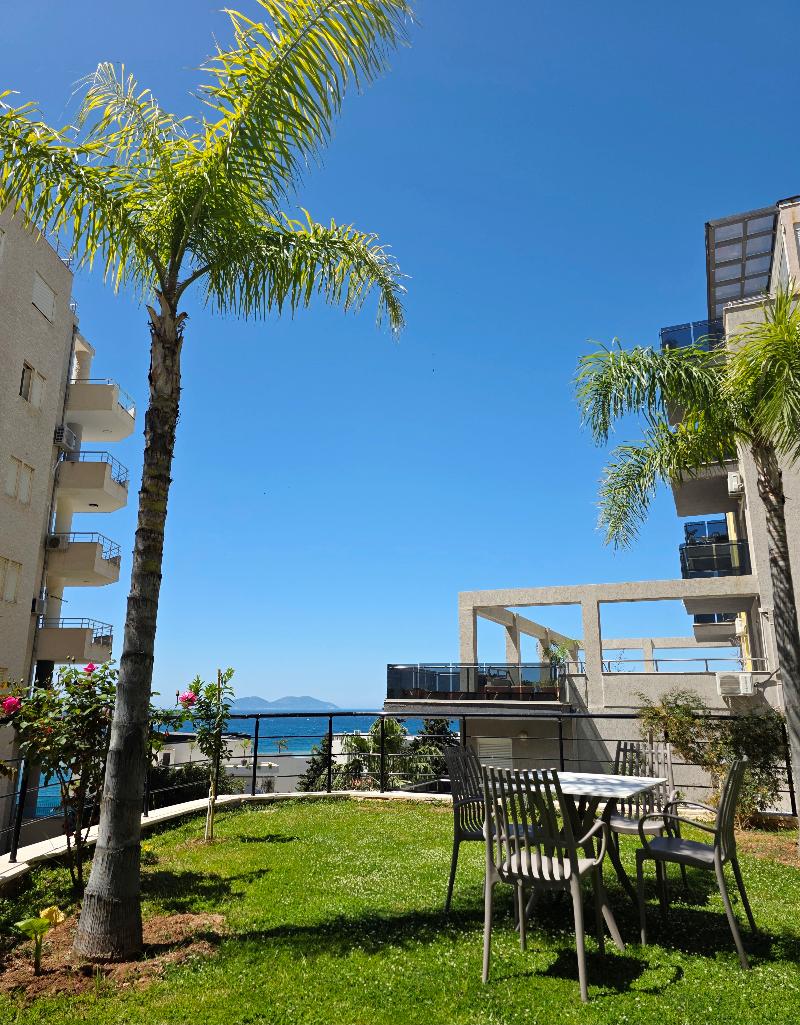 cheap resort hotels  to Spend holiday with family