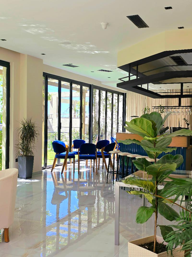 cheap resort hotels  to Spend holiday with family