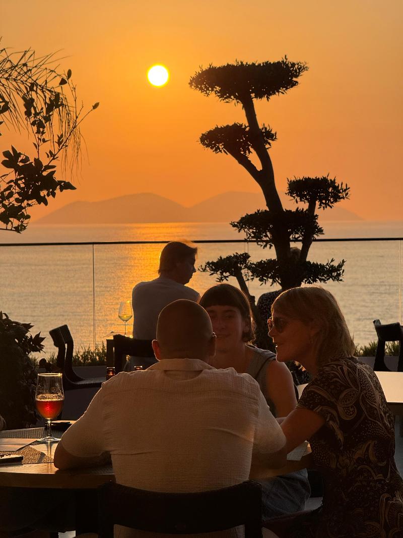 cheap resort hotels  to Spend holiday with family