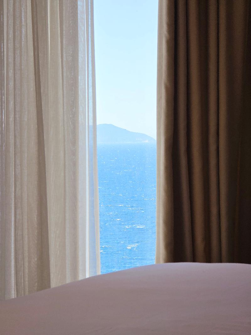 cheap resort hotels  to Spend holiday with family