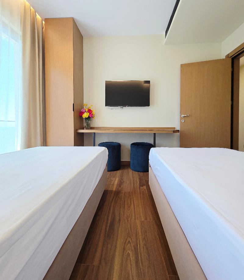 cheap resort hotels  to Spend holiday with family