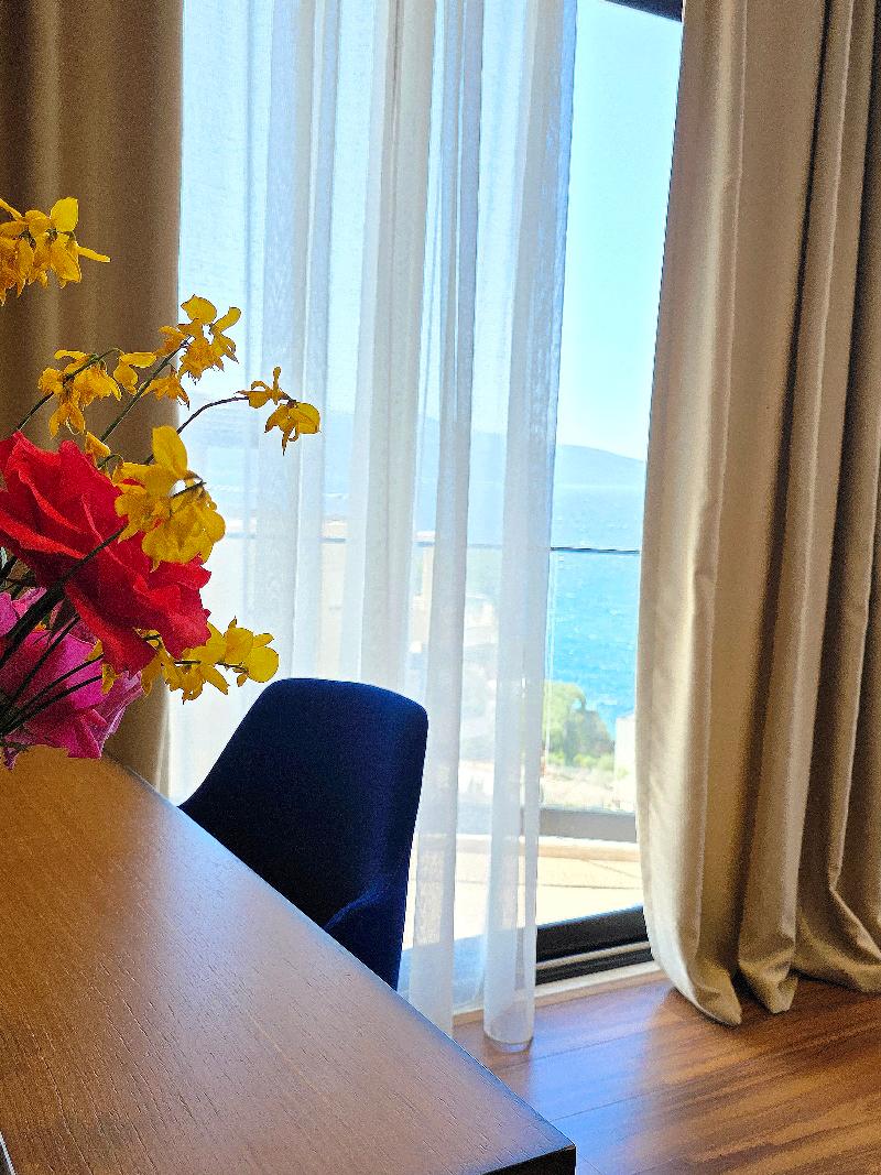 cheap resort hotels  to Spend holiday with family