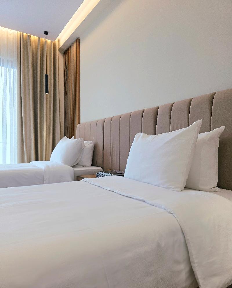 cheap resort hotels  to Spend holiday with family