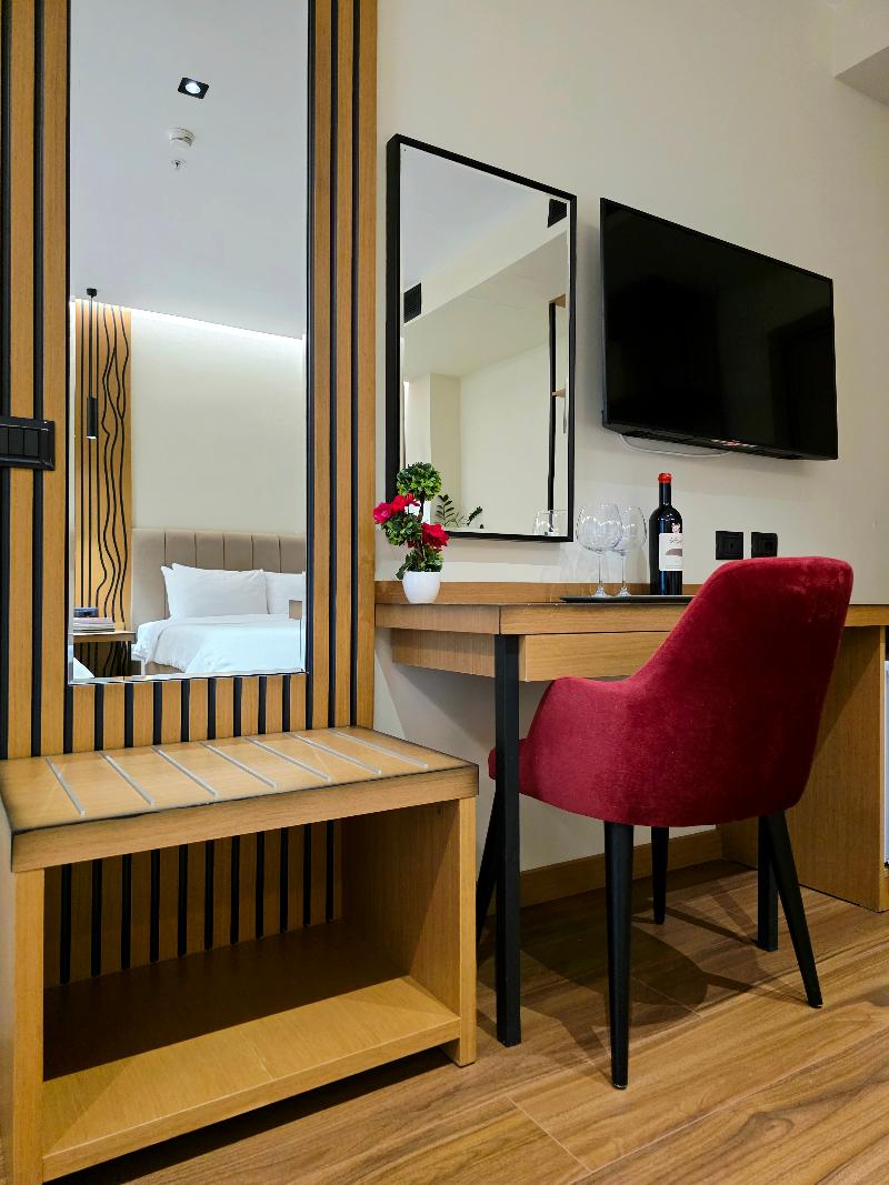 cheap resort hotels  to Spend holiday with family