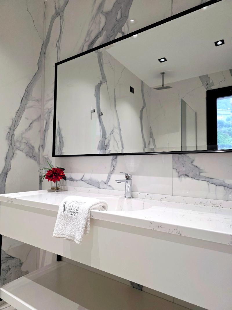 cheap resort hotels  to Spend holiday with family