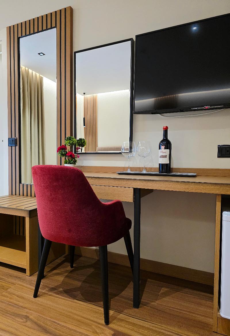 cheap resort hotels  to Spend holiday with family