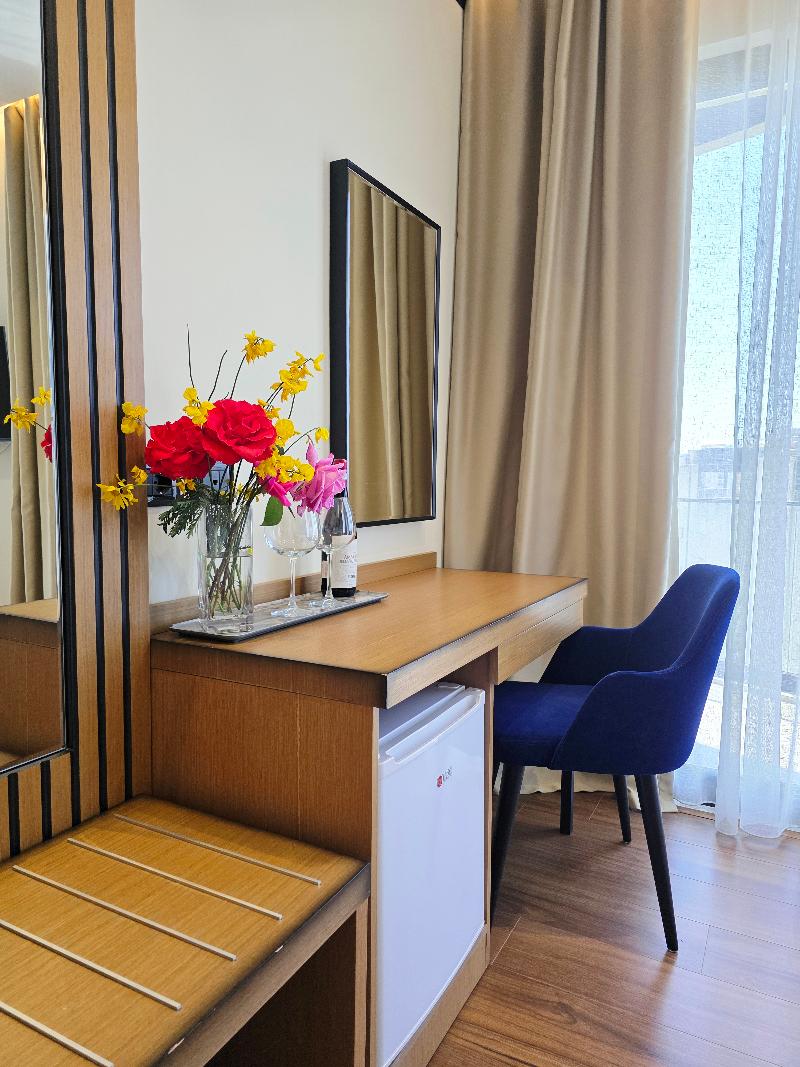 cheap resort hotels  to Spend holiday with family