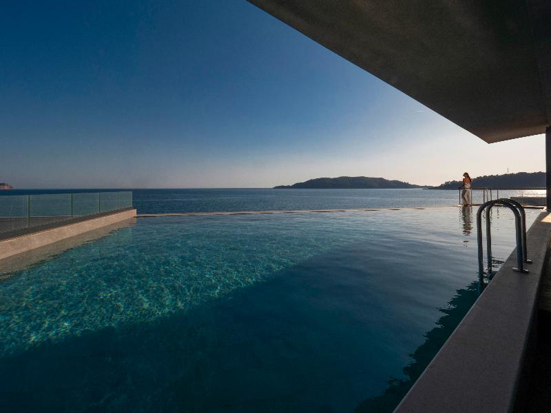 cheap resort hotels in Turkey to Spend holiday with family