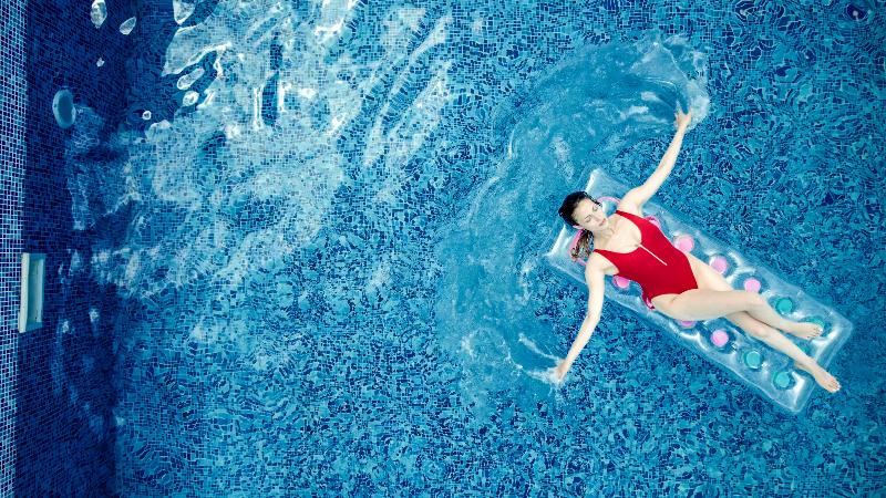 cheap resort hotels  to Spend holiday with family