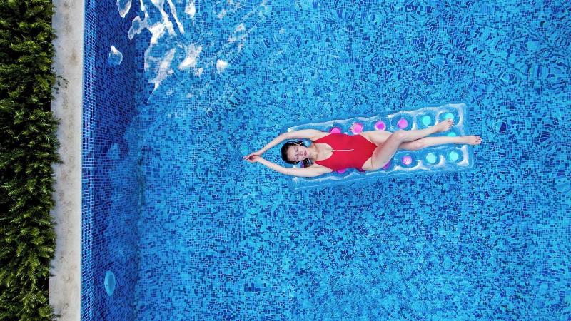 cheap resort hotels  to Spend holiday with family