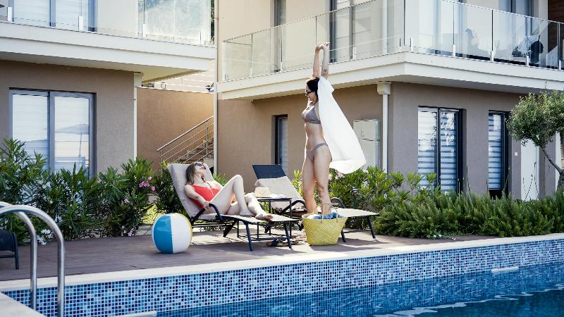 cheap resort hotels  to Spend holiday with family