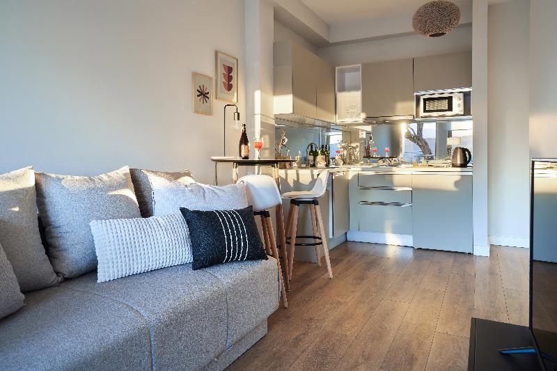 cheap resort hotels  to Spend holiday with family