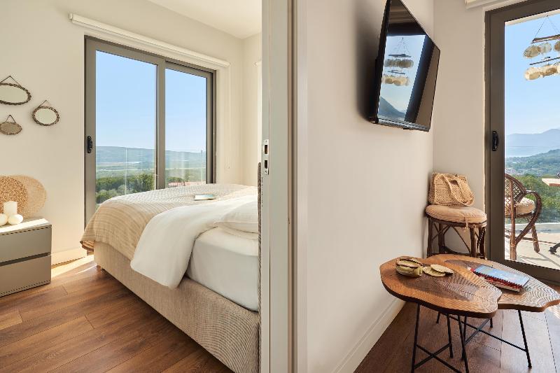 cheap resort hotels  to Spend holiday with family