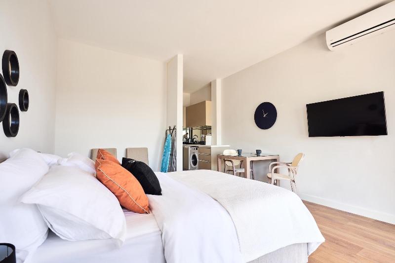 cheap resort hotels  to Spend holiday with family