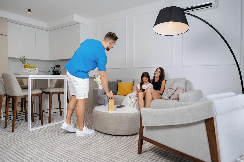 cheap resort hotels  to Spend holiday with family