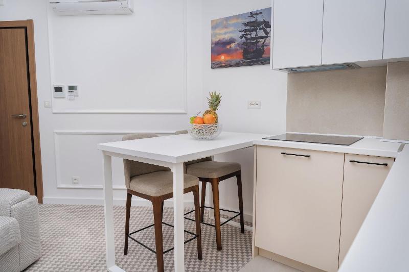 cheap resort hotels  to Spend holiday with family