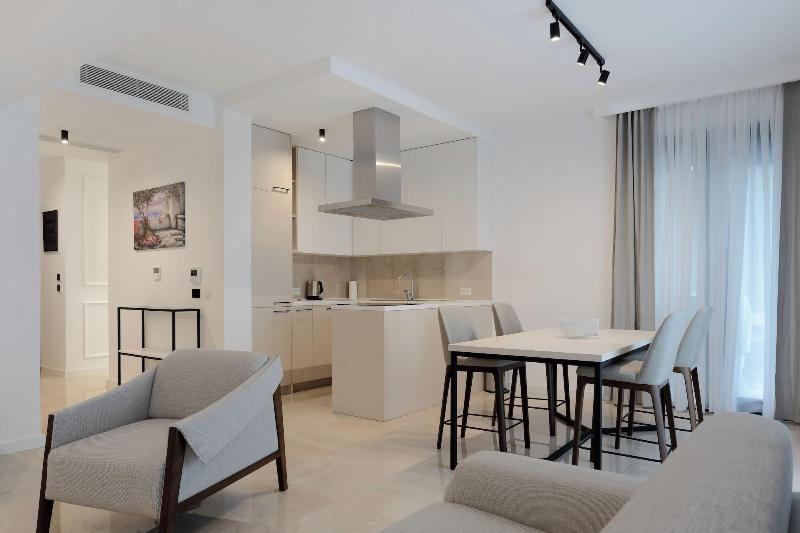 cheap resort hotels  to Spend holiday with family