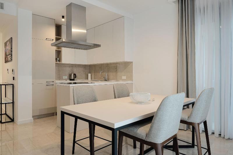 cheap resort hotels  to Spend holiday with family