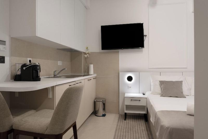 cheap resort hotels  to Spend holiday with family