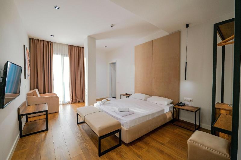 cheap resort hotels  to Spend holiday with family