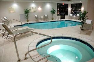 Sports and Entertainment
 di Hampton Inn & Suites Florence-Downtown