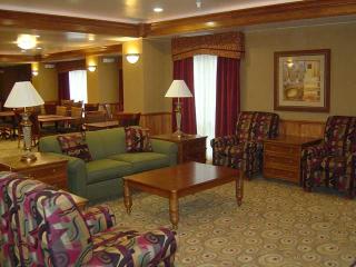 Lobby
 di Hampton Inn & Suites Fremont 