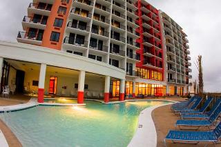 Sports and Entertainment
 di Hampton Inn & Suites Orange Beach/Gulf Front
