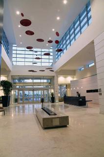 Lobby
 di Embassy Suites Ontario Airport