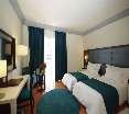 Room
Room
di Kenzi Europa All inclusive