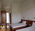 Room
Room
di Macedonian Sun