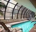 Pool
 di Metropolitan Hotel Vancouver