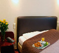 Room
Room
di New Prince de Liege