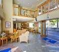 Lobby
 di Comfort Inn & Suites N. Vancouver