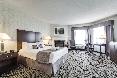 Room
 di Monte Carlo Inn Oakville Suites