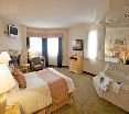 Room
 di Monte Carlo Inn Brampton Suites
