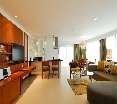 Room
 di Woodlands Suites Serviced Residences